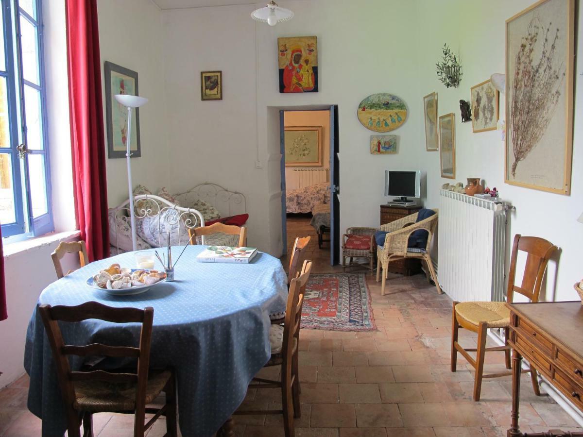 Les Asphodeles Bed & Breakfast Saint-Hippolyte-du-Fort Dış mekan fotoğraf